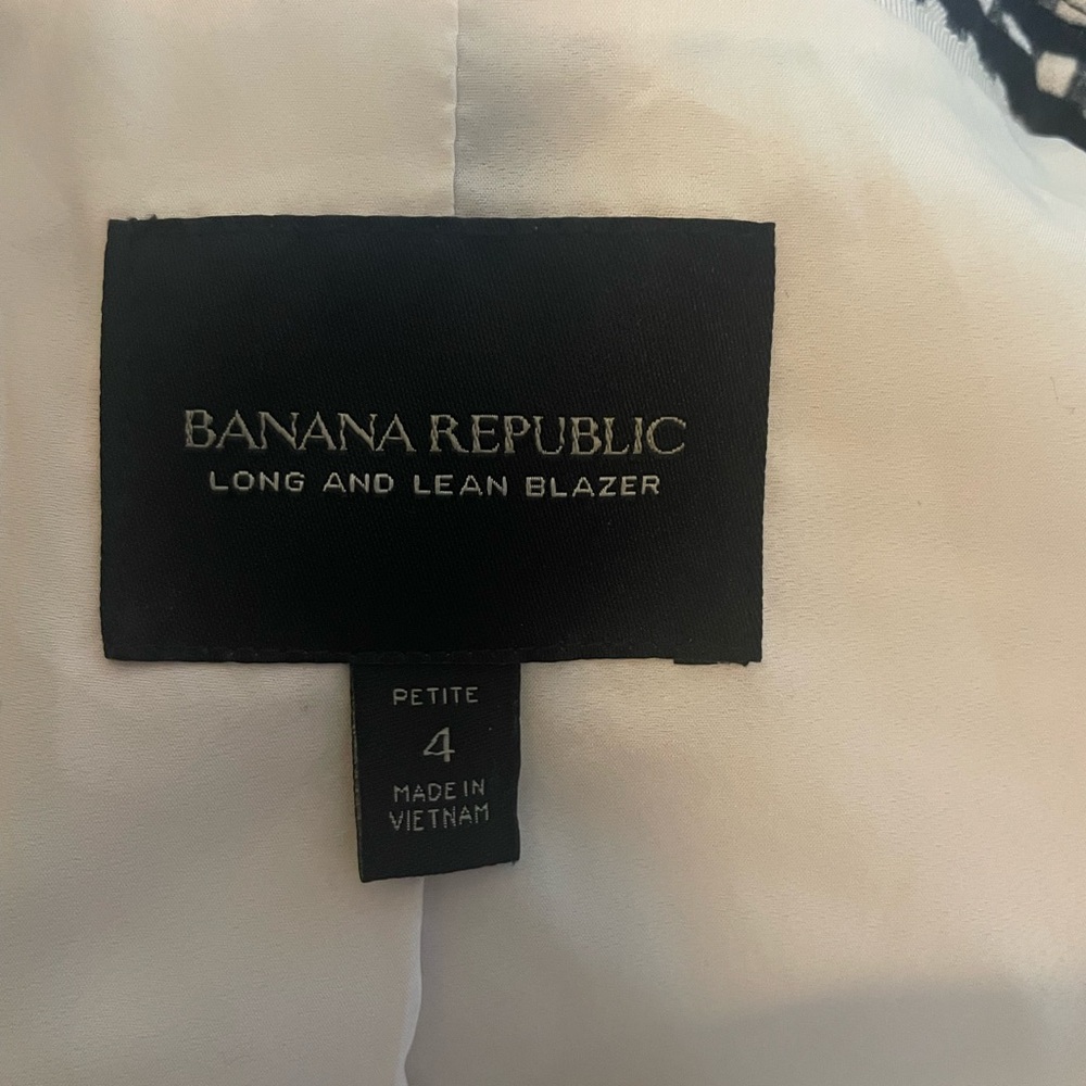 Banana Republic Black White Check Blazer Long and Lean Fit Petite Tailoring  4P - Picture 6 of 6
